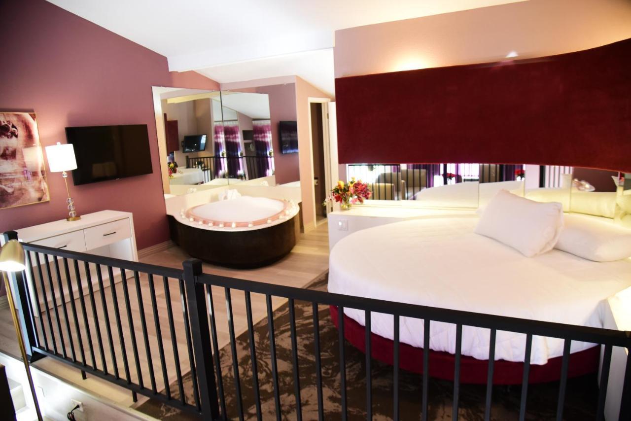 Cove Haven Resort Lakeville Екстер'єр фото