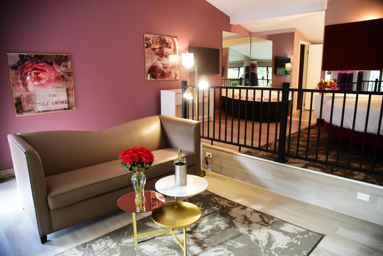 Cove Haven Resort Lakeville Екстер'єр фото