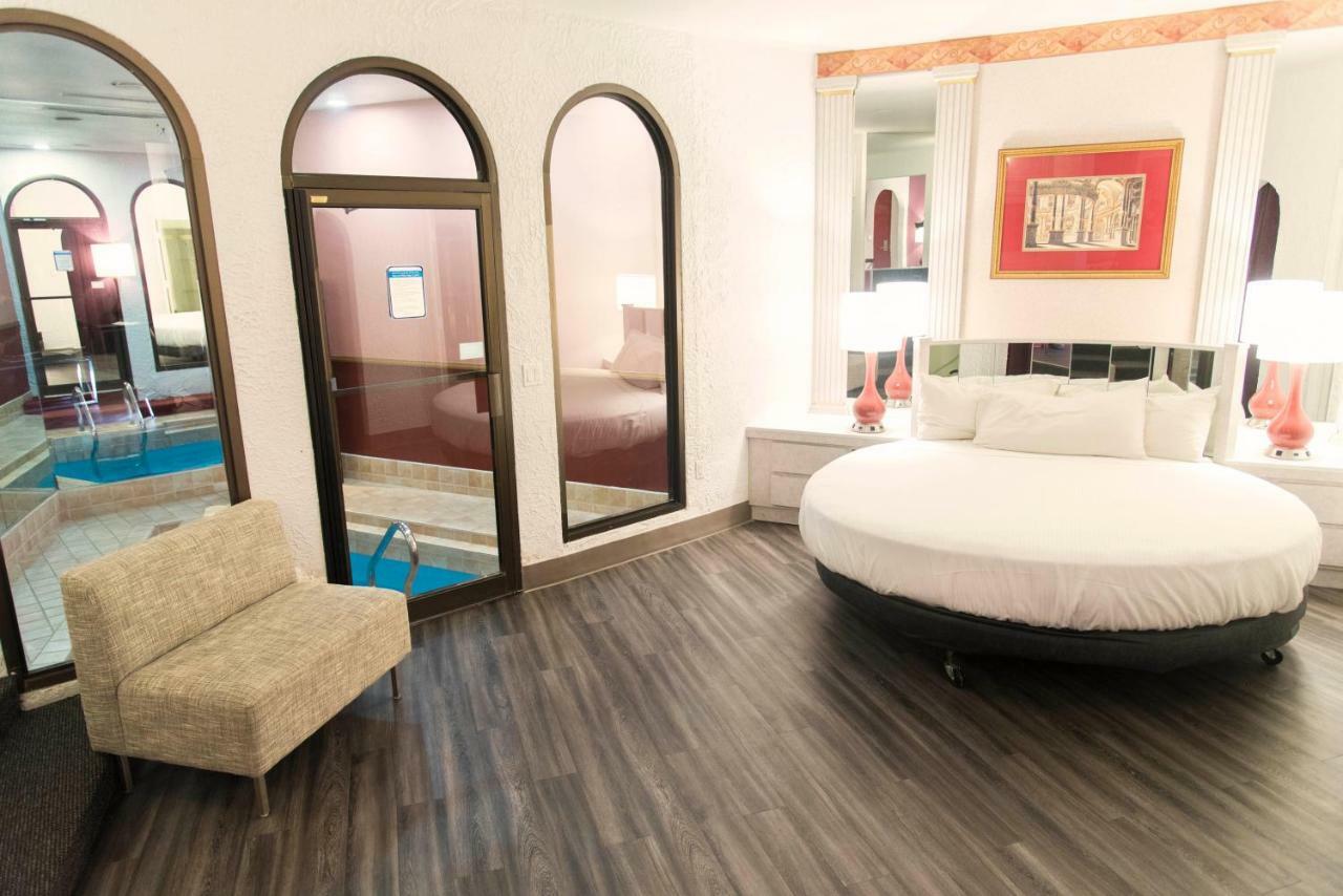 Cove Haven Resort Lakeville Екстер'єр фото